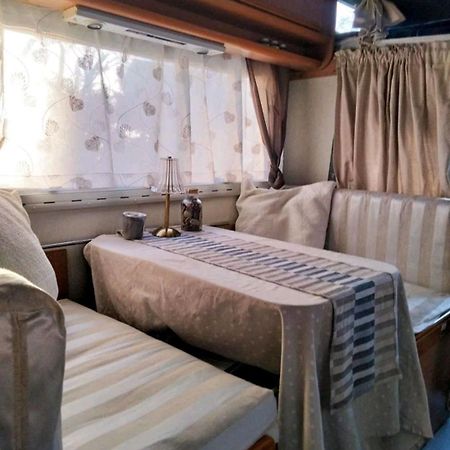 Camper Love Hotel Флоренция Екстериор снимка